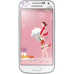 смартфон Samsung GALAXY S4 mini GT-I9190 La Fleur White